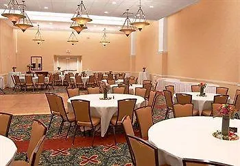 *** Hotel Springhill Suites Memphis Downtown États-Unis