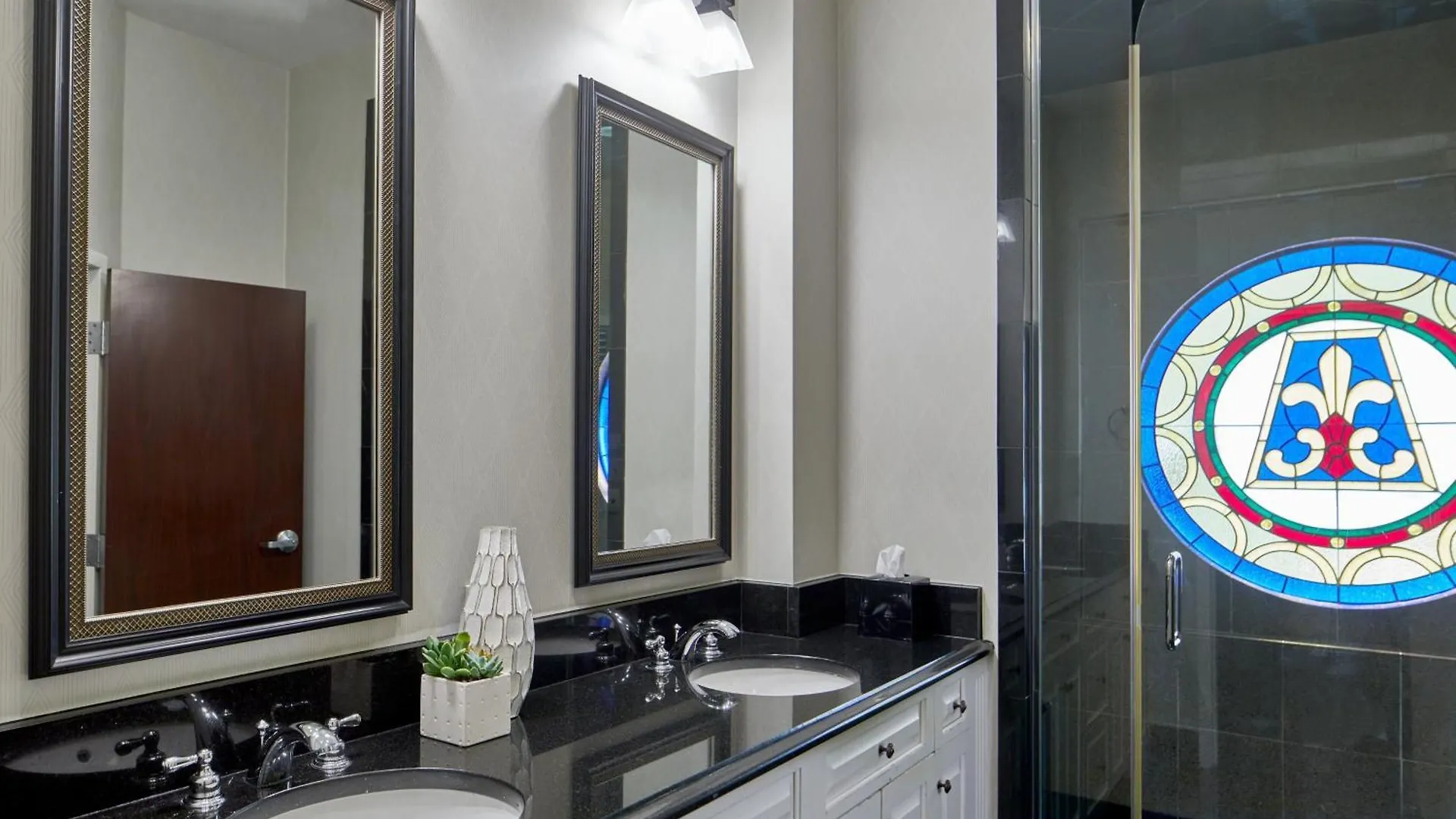 Springhill Suites Memphis Downtown Hotel