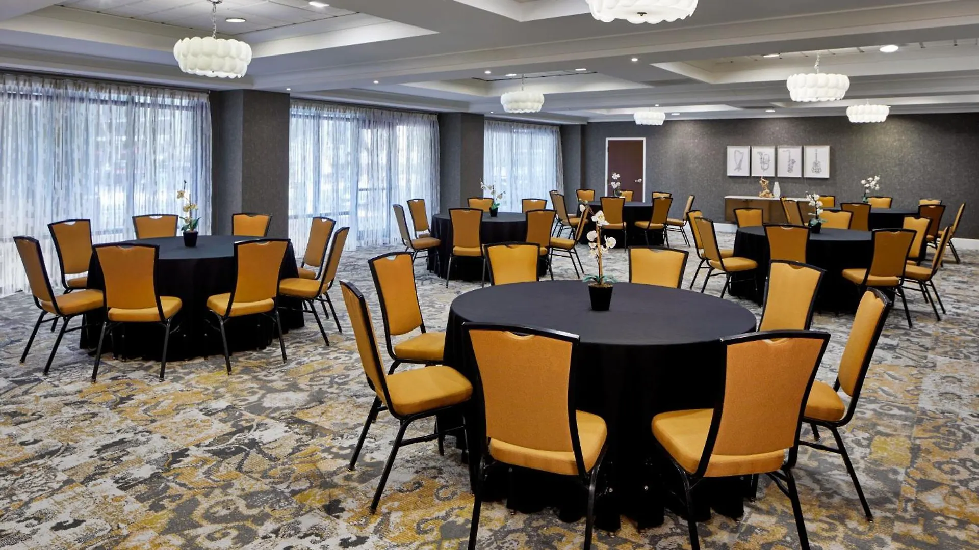 Springhill Suites Memphis Downtown